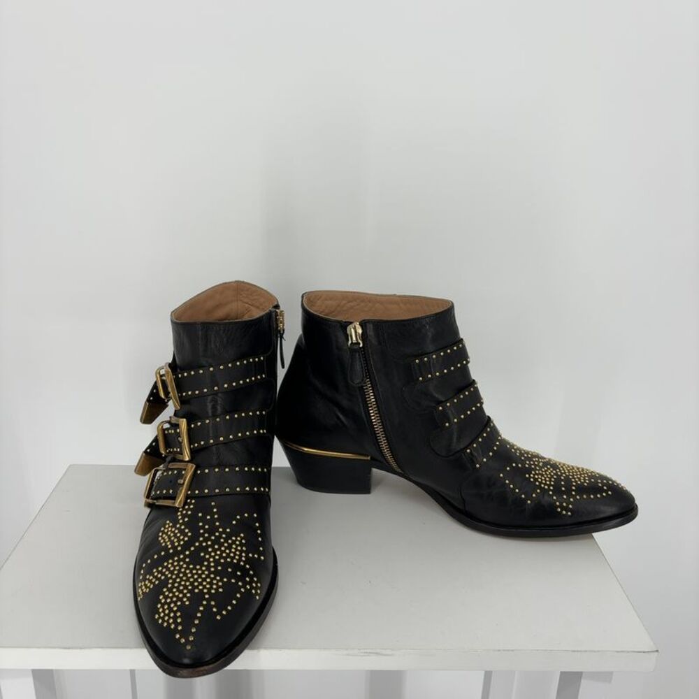 Chloe Susanna Studded Leather Ankle Boots